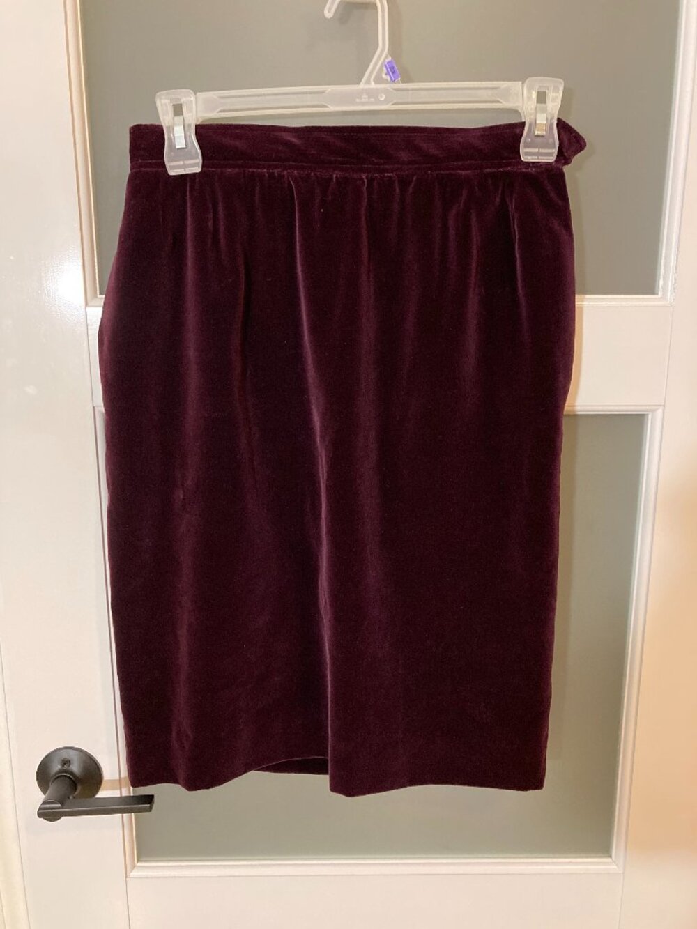 Saint Laurent Velvet Pencil Skirt - Burgundy - size 10?  French size 44 Vintage